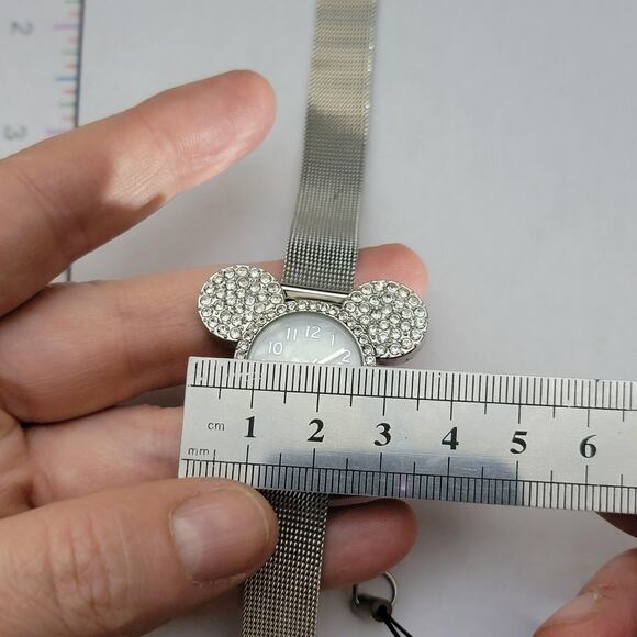 Disney MK900104TRD Womens Wristwatch Silver Case 23mm White Dial Mesh Band main image 2
